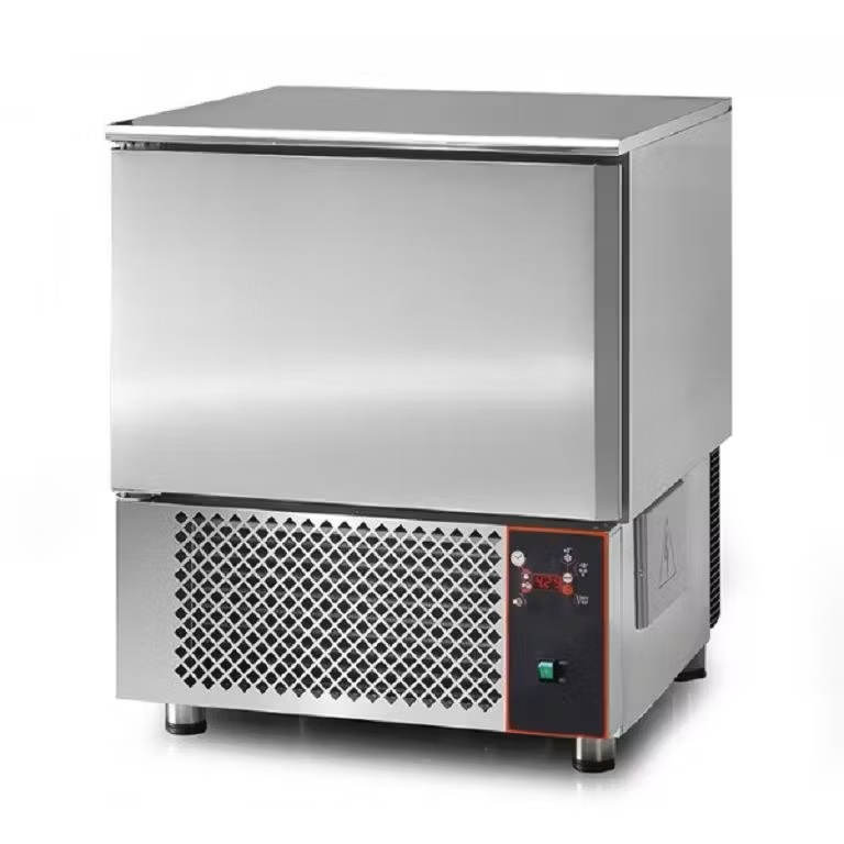 Abbattitore 5 teglie GN1/1-EN60x40 Termostato elettronico.